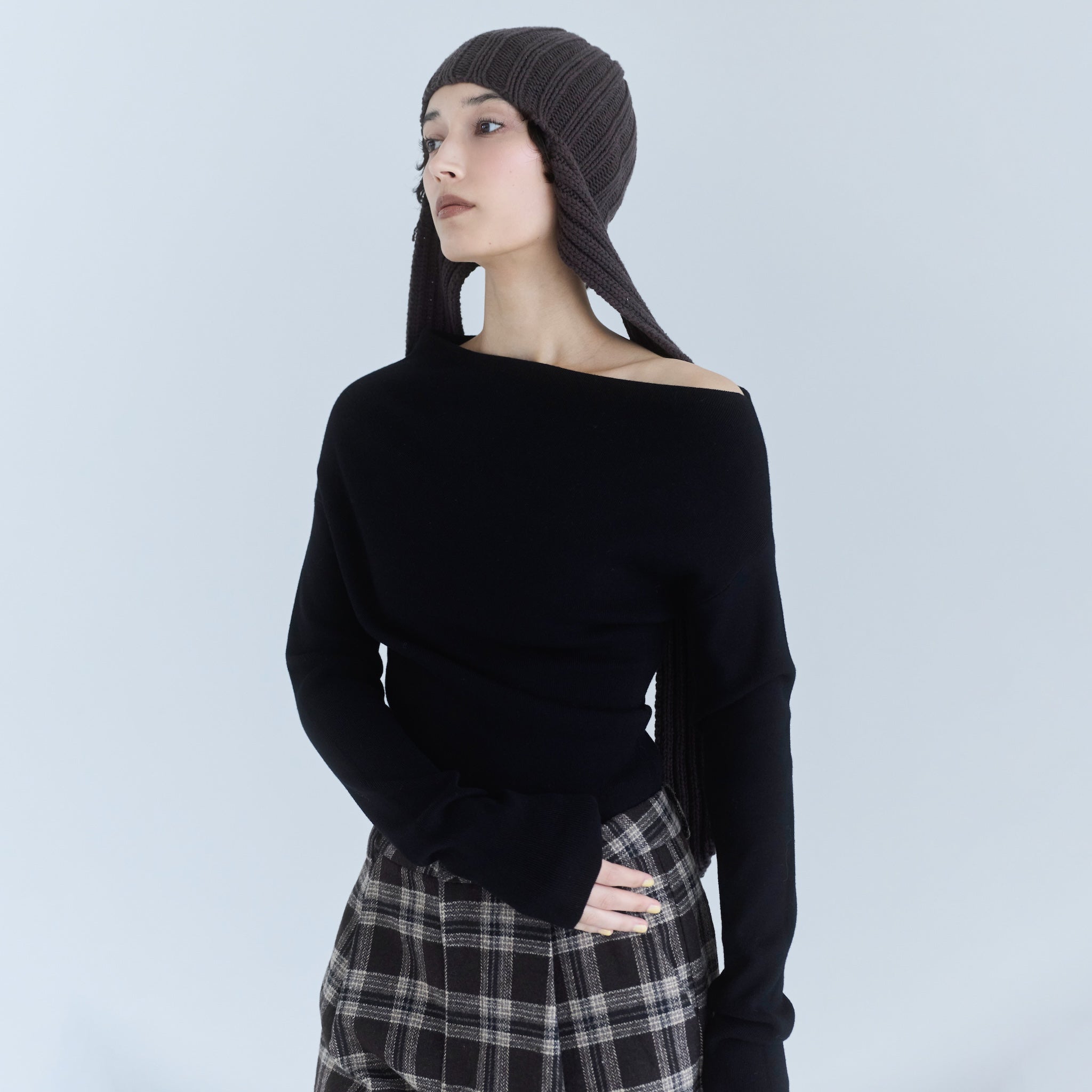 Silkytouch Asymmetry Knitトップス