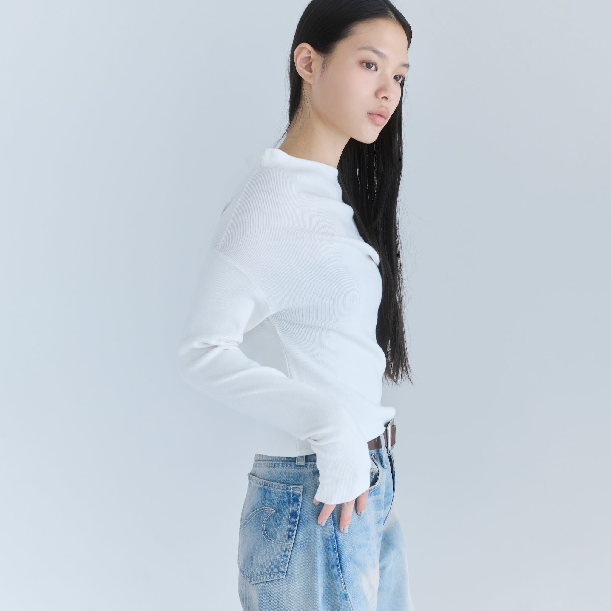 Silkytouch Asymmetry Knitトップス