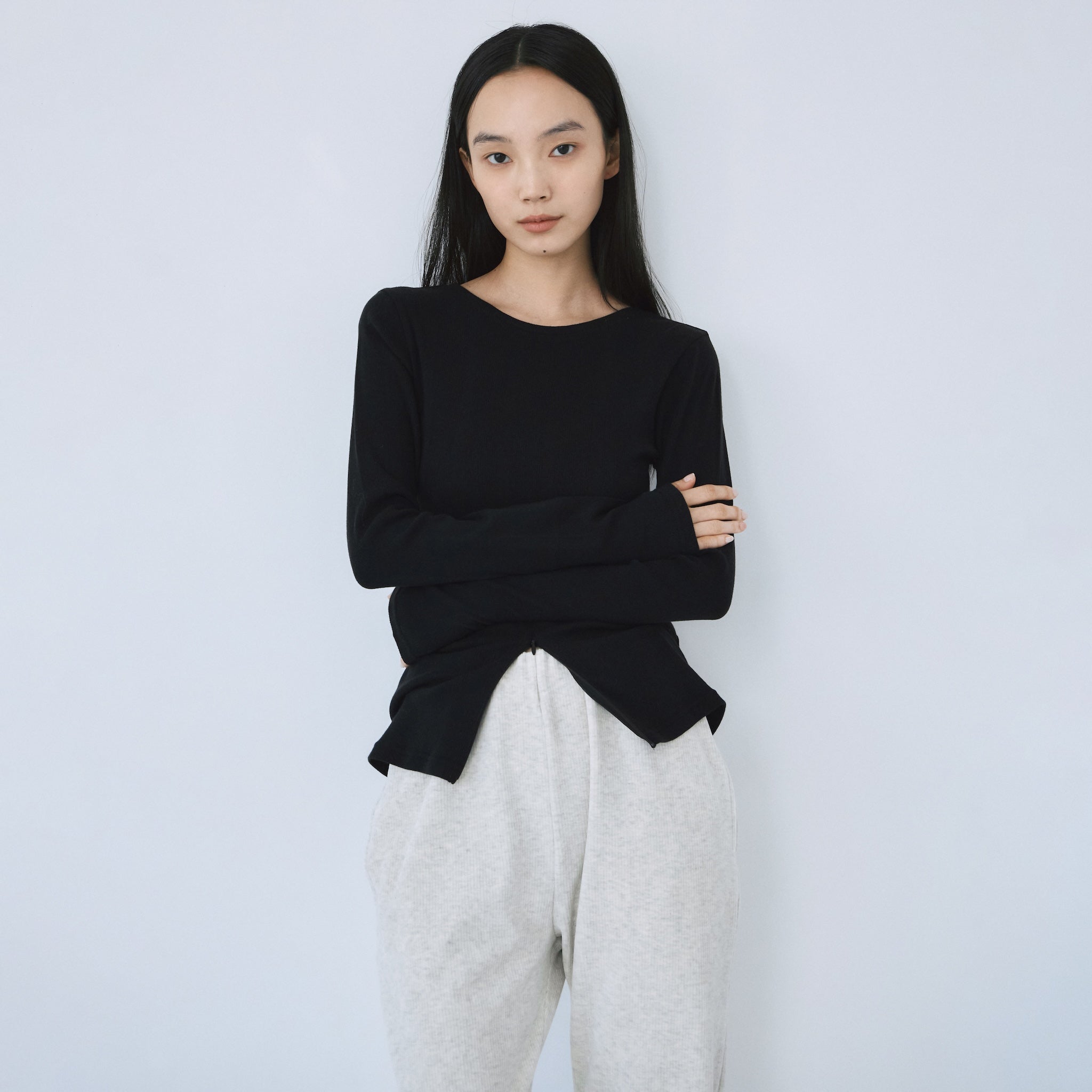 Soft sheerランダムRIB BackOpenトップス