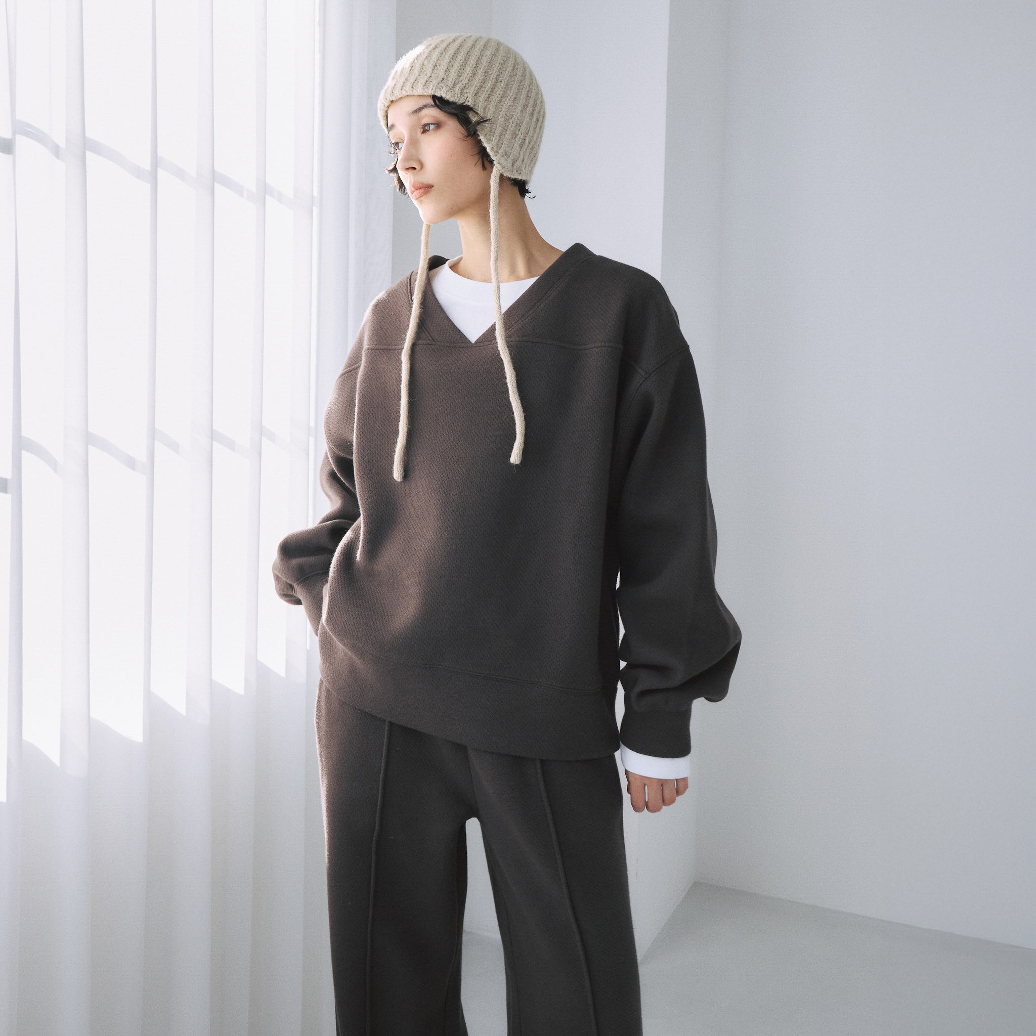 VネックメッシュSweatプルオーバー