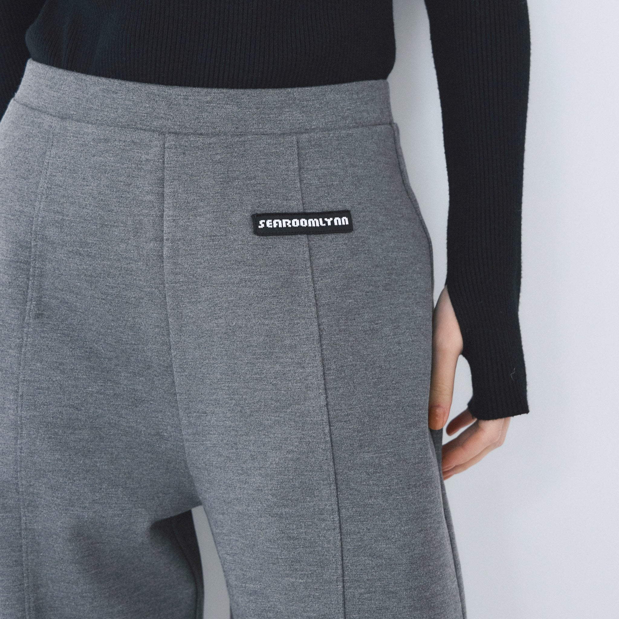 Brushedストレートパンツ