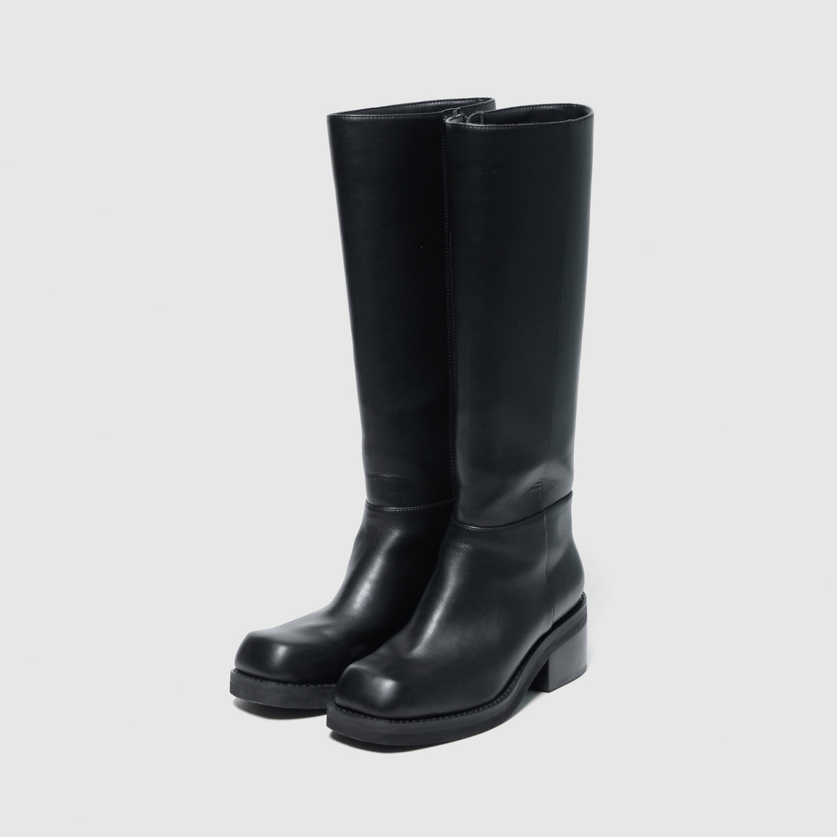 Square toe low heel long boots