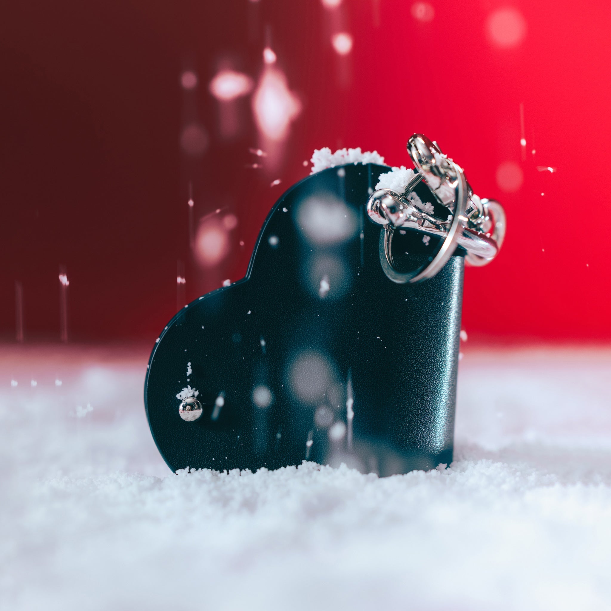 HEART LEATHER KEY RING