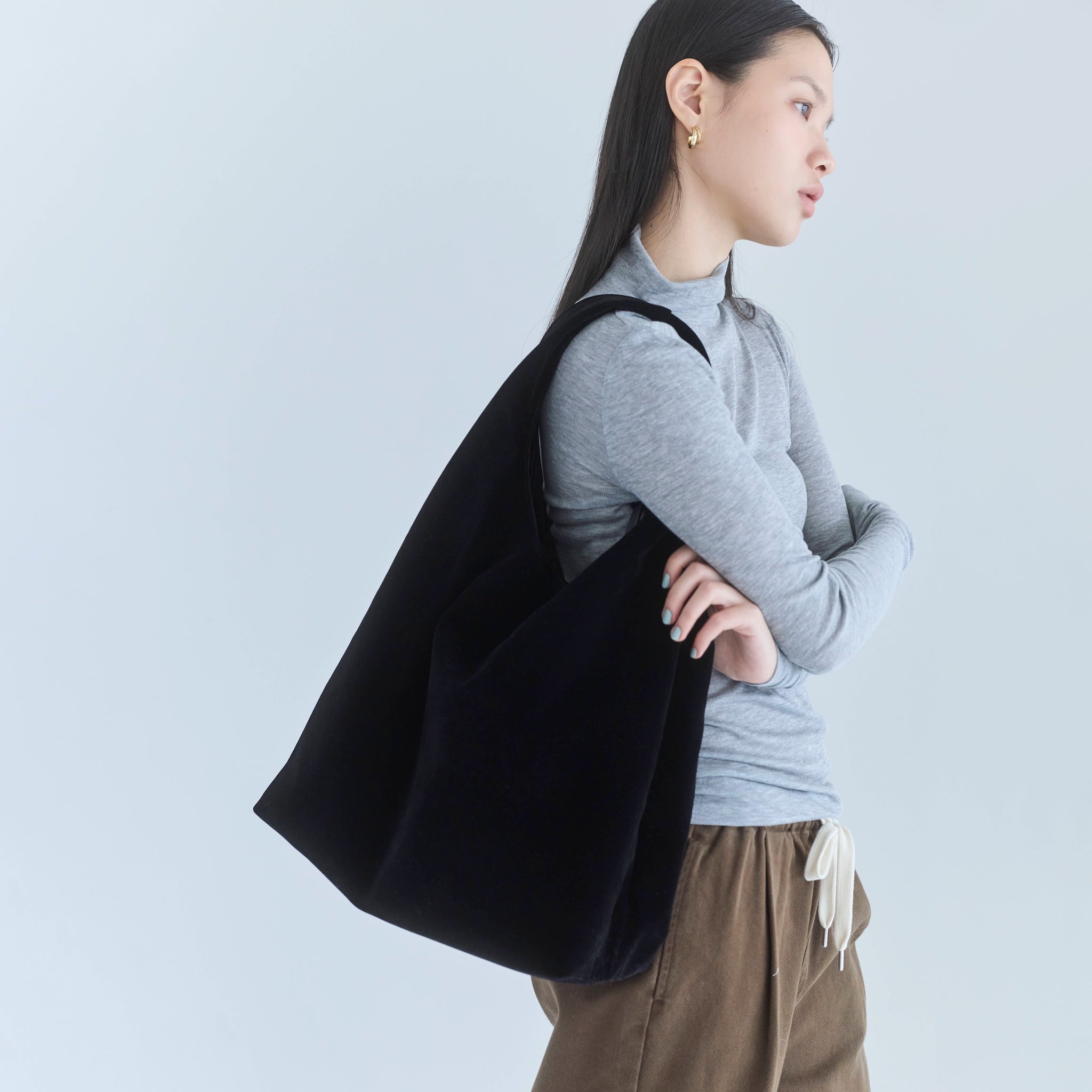 Velour one-handle shoulder bag