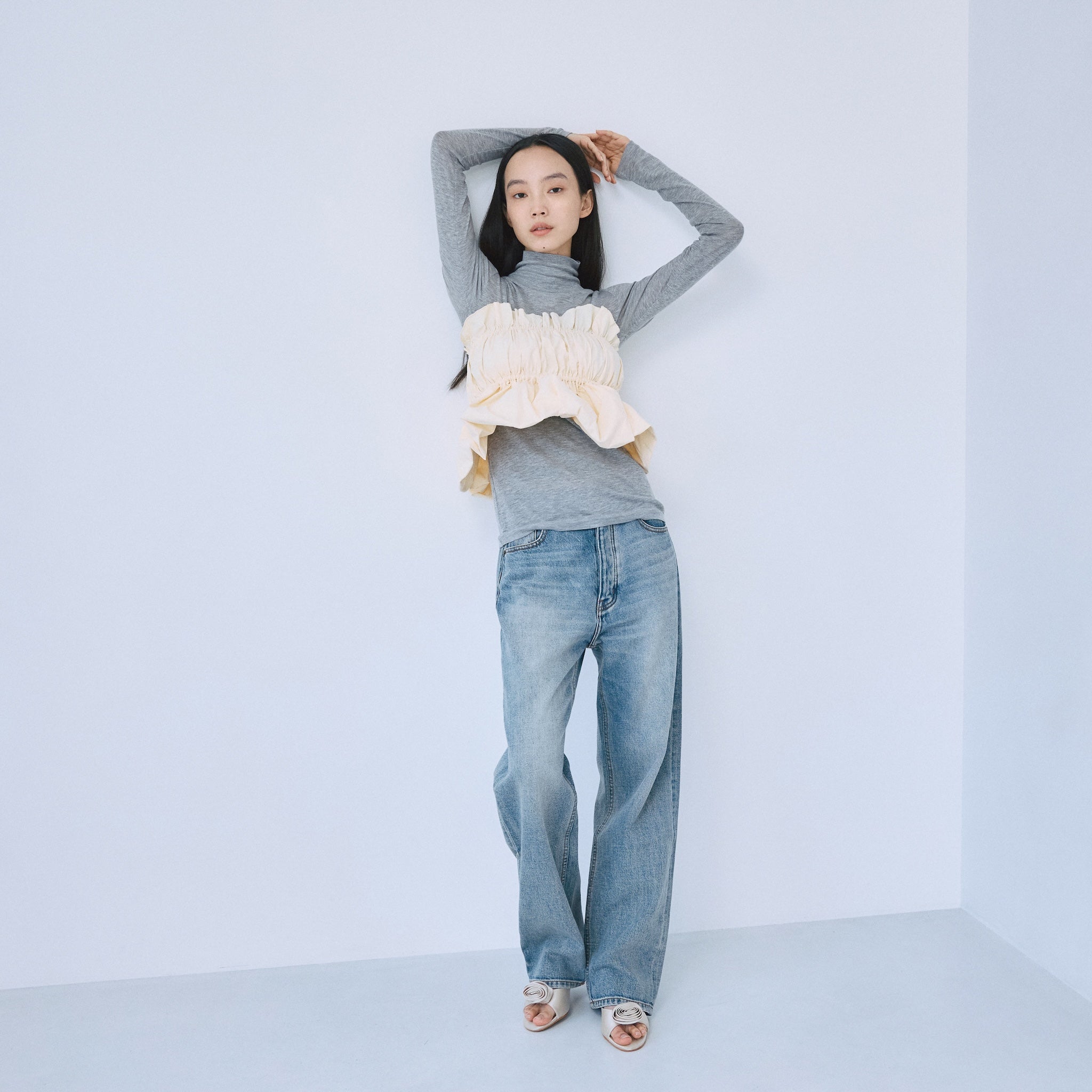 Curve Frillバルーンレイヤードビスチェ