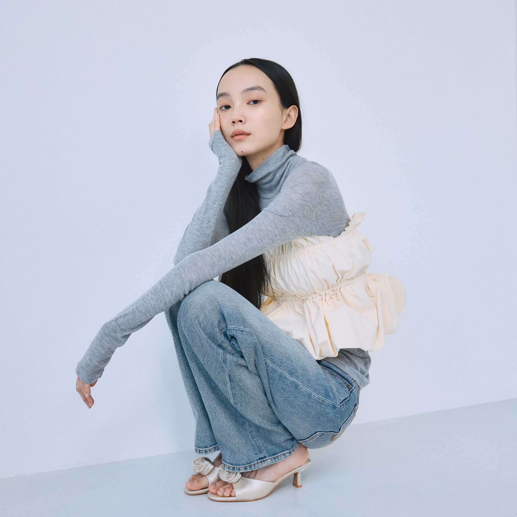 Curve Frillバルーンレイヤードビスチェ