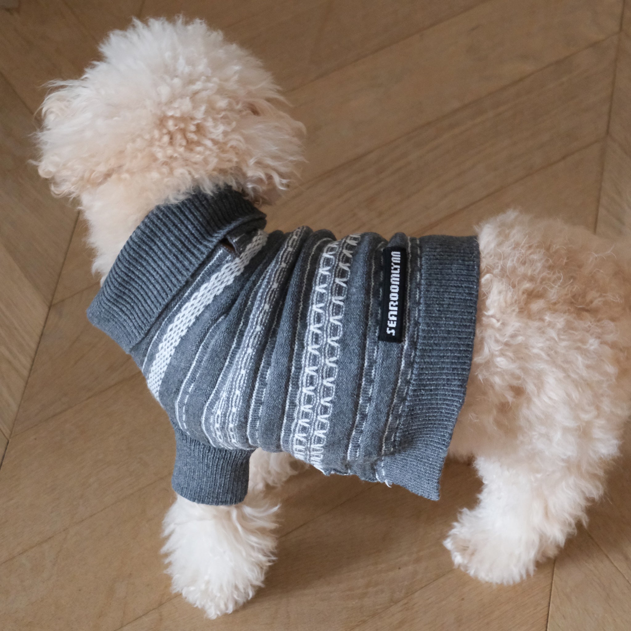 Jacquard knit zip high neck (DOG)