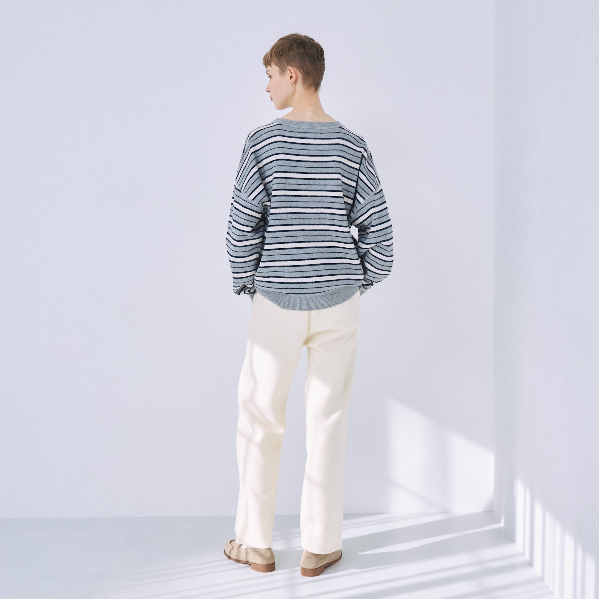 Volume Sweat ストレートパンツ