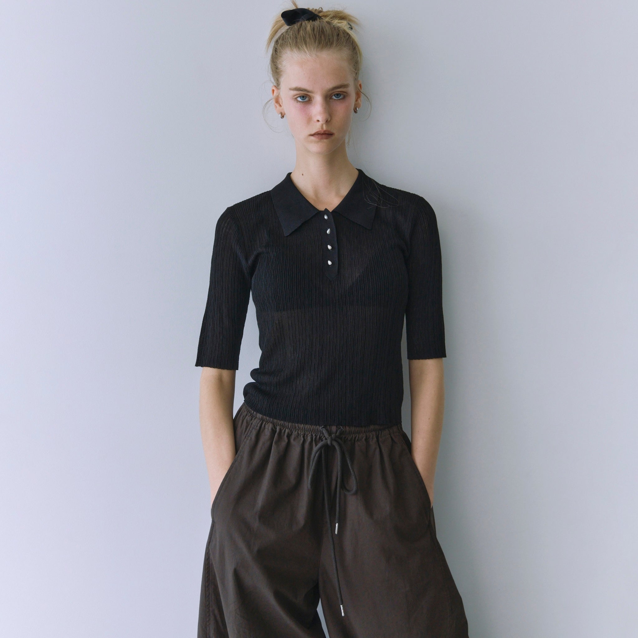Pearl button random RIB sheer knit