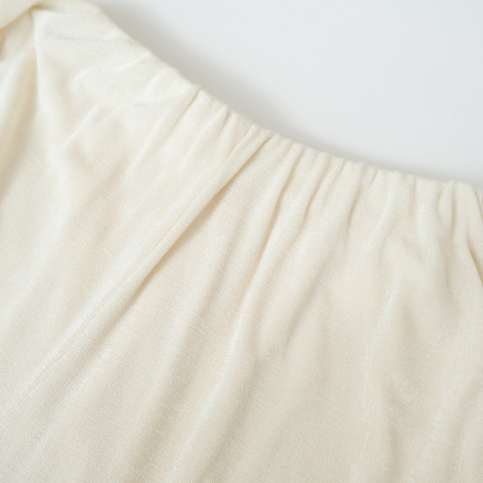 GLOSS RIB Straight Pants