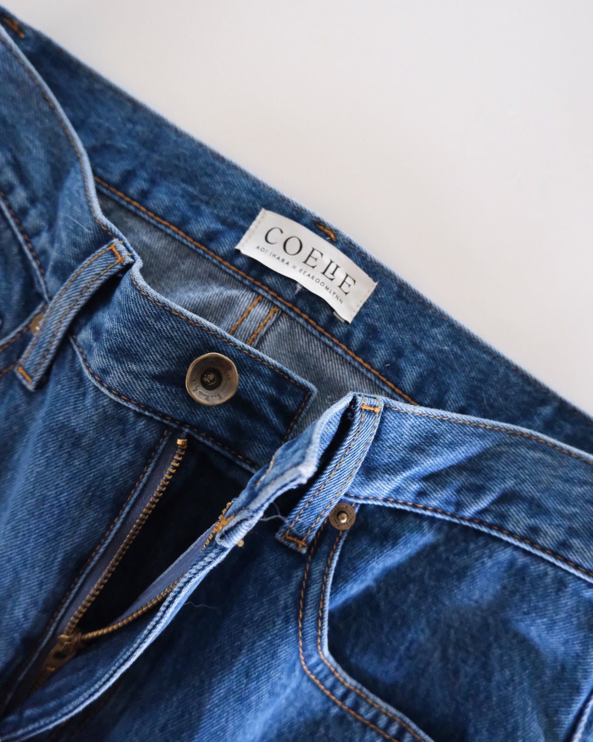 collab Basic Flare SRN06