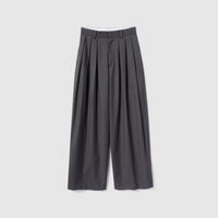 Deep Tuckストレッチワイドパンツ