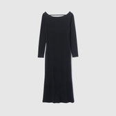 Back open Fitパッドカットワンピース