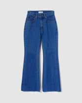 collab Basic Flare SRN06